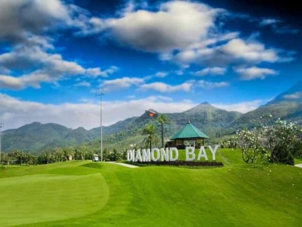 Private Transfer To Diamond Bay Golf